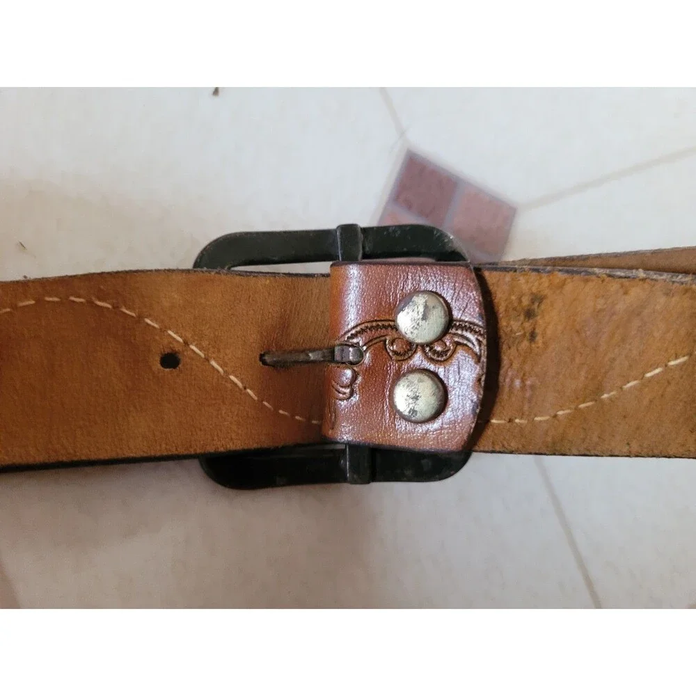 Latitan Leather Belt Boys Size 28 Brass Buckle Hand Stained
